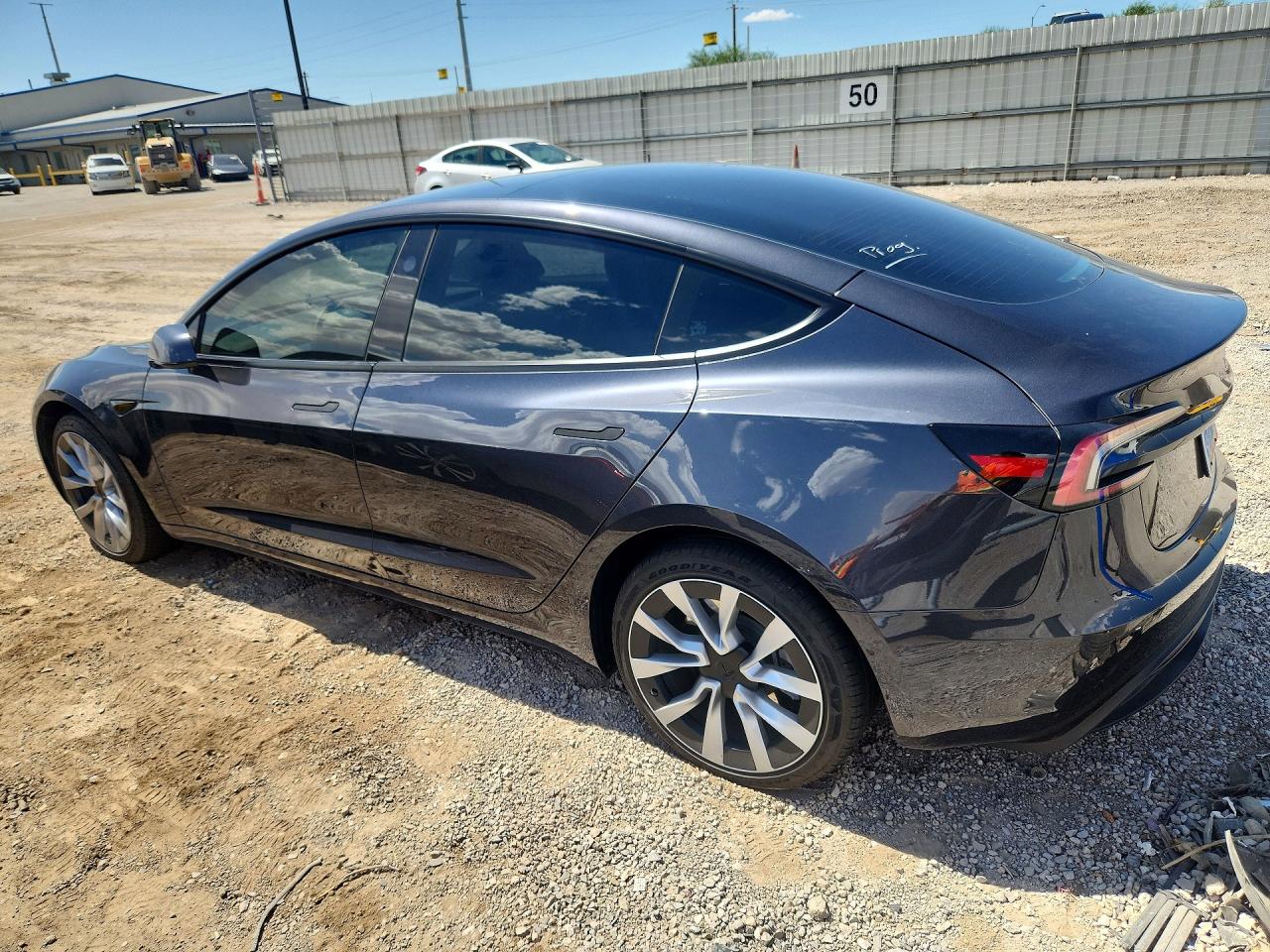 2025 TESLA MODEL 3 — снимка 2