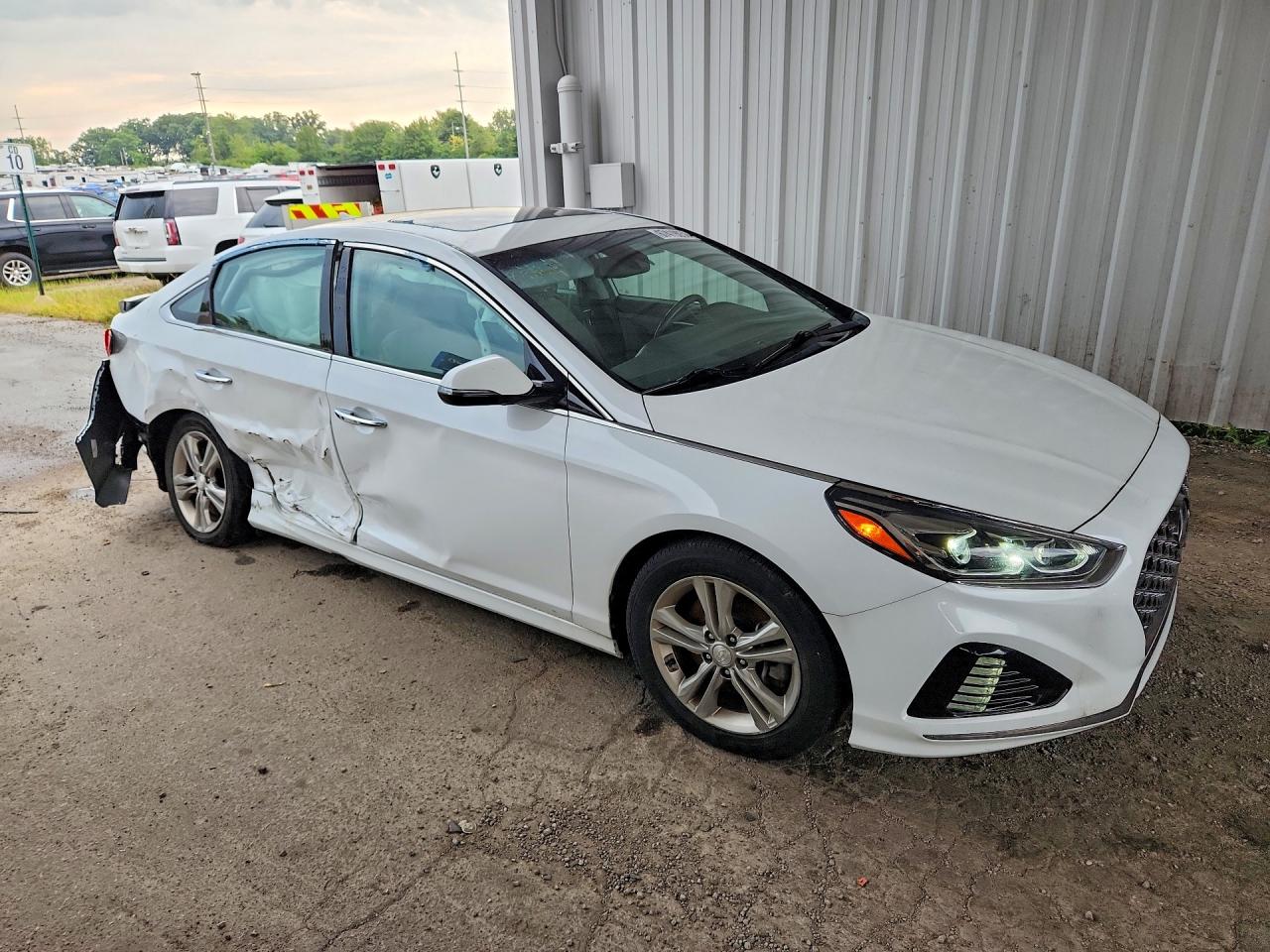 2019 HYUNDAI SONATA LIMITED — снимка 4