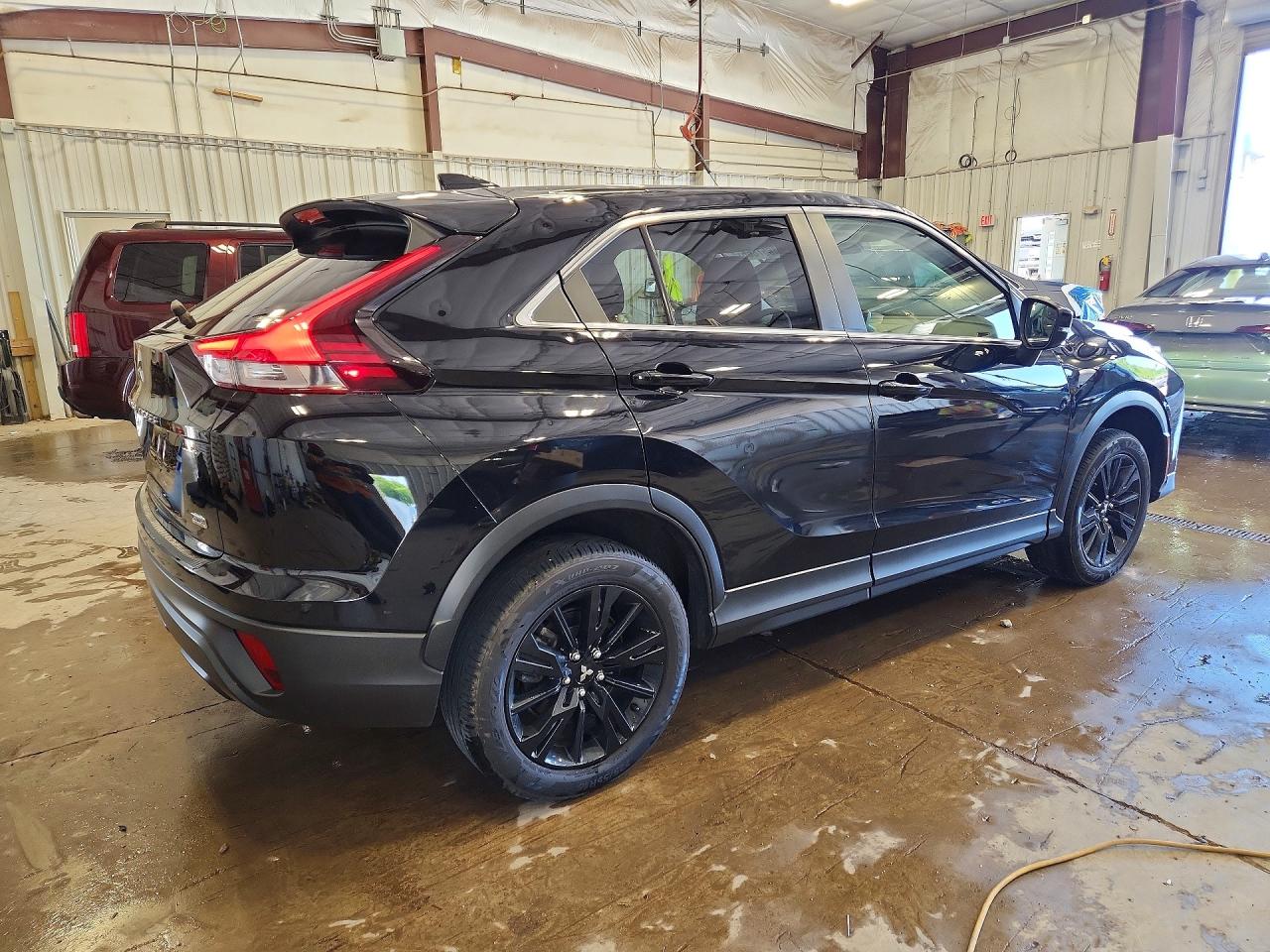 2023 MITSUBISHI ECLIPSE CROSS LE/RALLIART — снимка 3