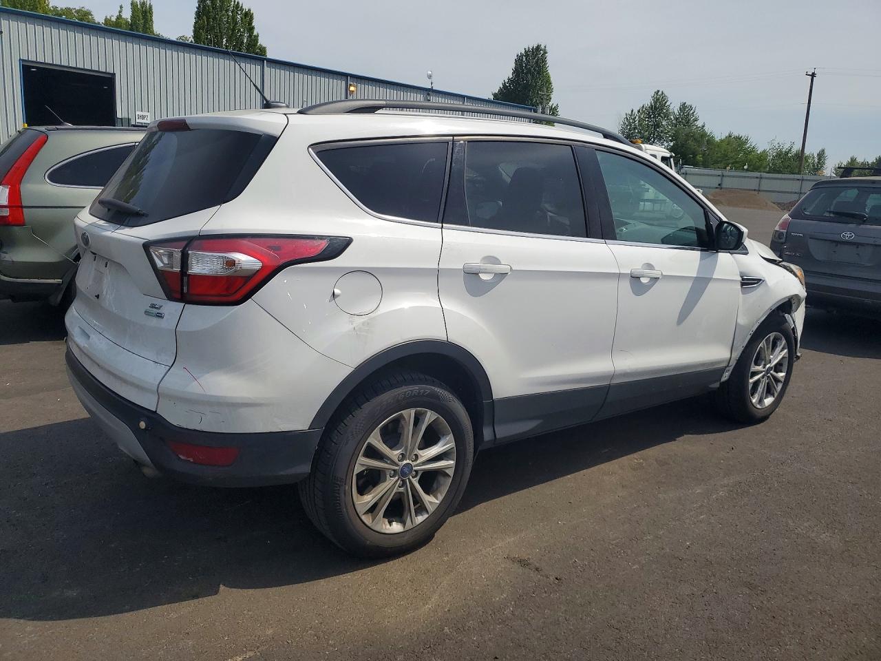 2018 FORD ESCAPE SE — снимка 3
