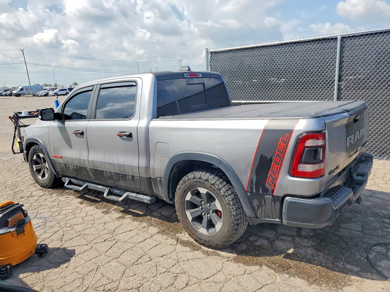 2019 RAM 1500 REBEL — снимка 2