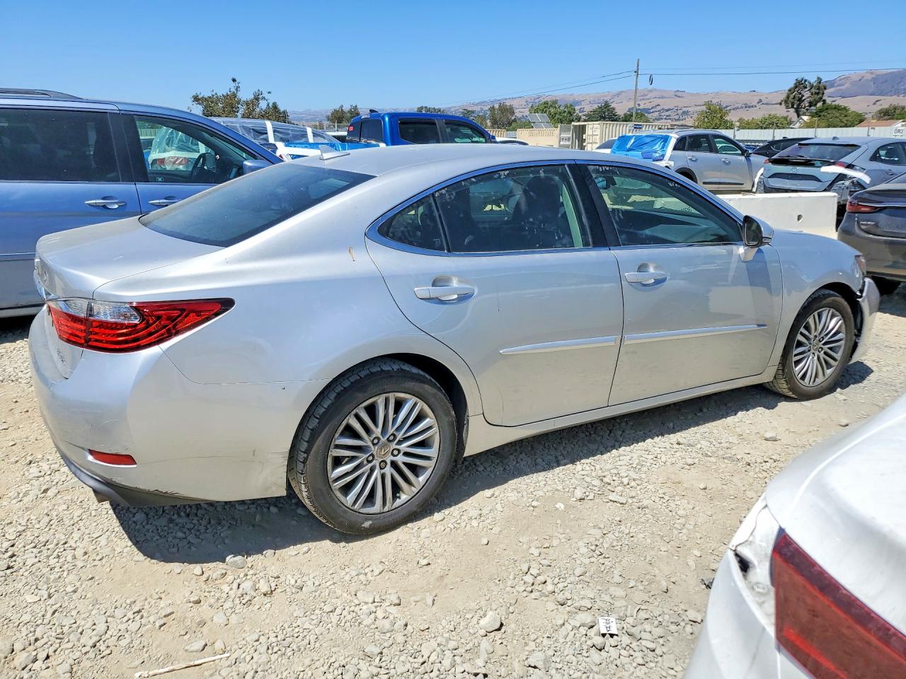 2013 LEXUS ES 350 — снимка 3