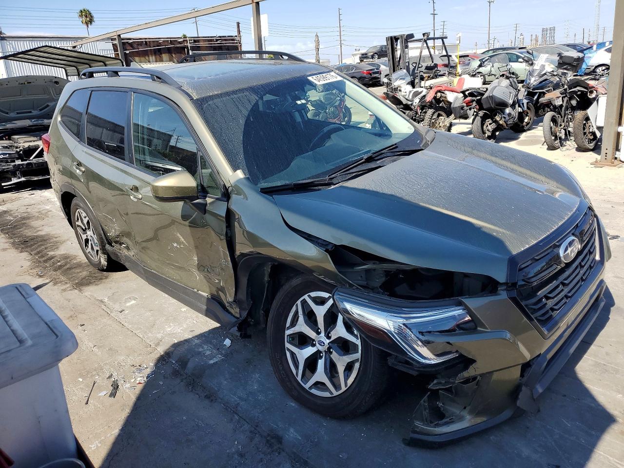 2022 SUBARU FORESTER PREMIUM — снимка 4