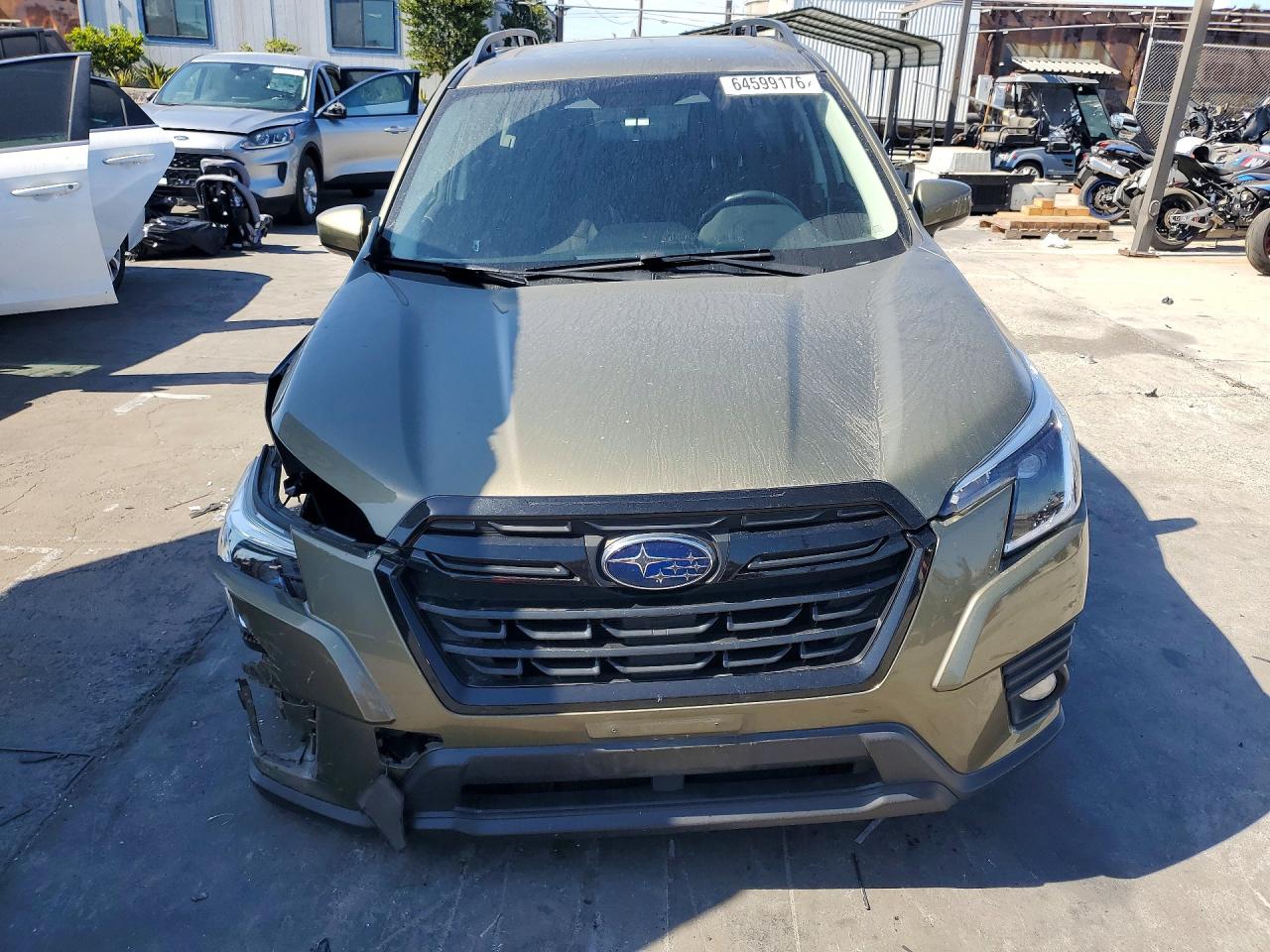2022 SUBARU FORESTER PREMIUM — снимка 5