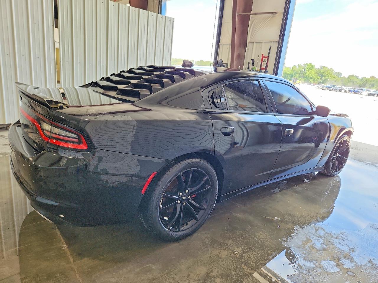 2017 DODGE CHARGER R/T — снимка 3