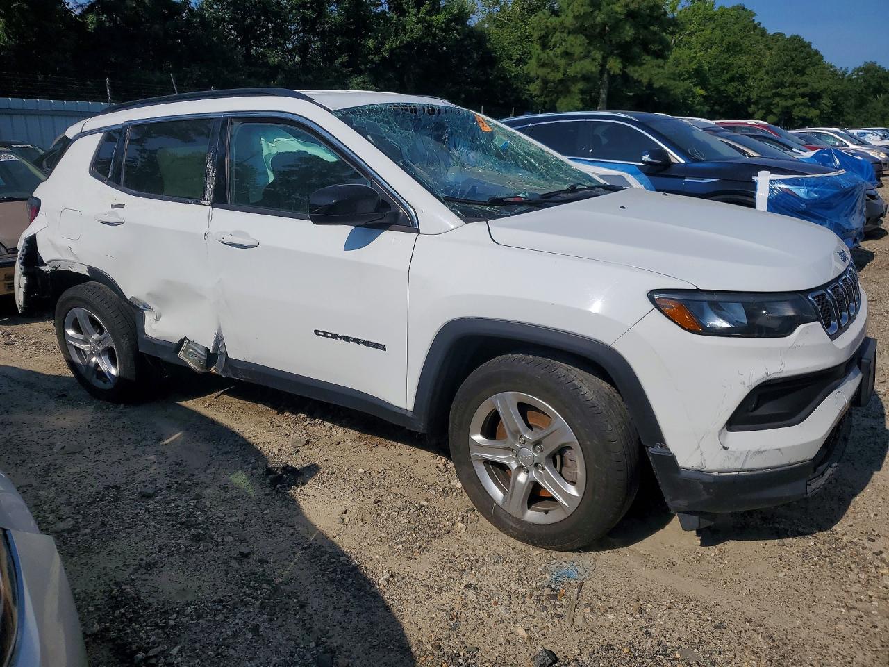 2023 JEEP COMPASS LATITUDE — снимка 4