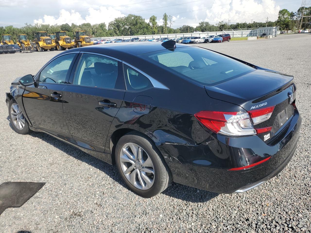 2020 HONDA ACCORD LX — снимка 2