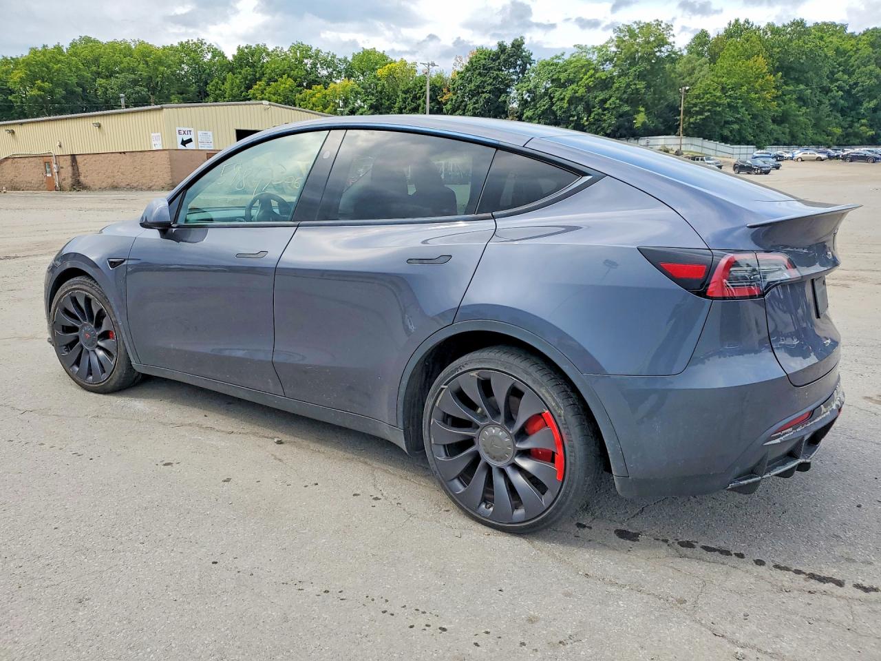 2023 TESLA MODEL Y — снимка 2