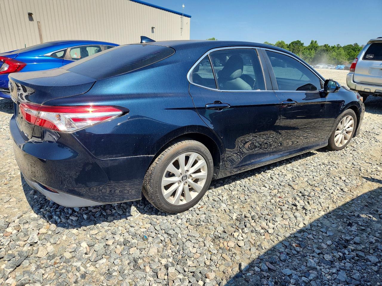 2020 TOYOTA CAMRY LE — снимка 3