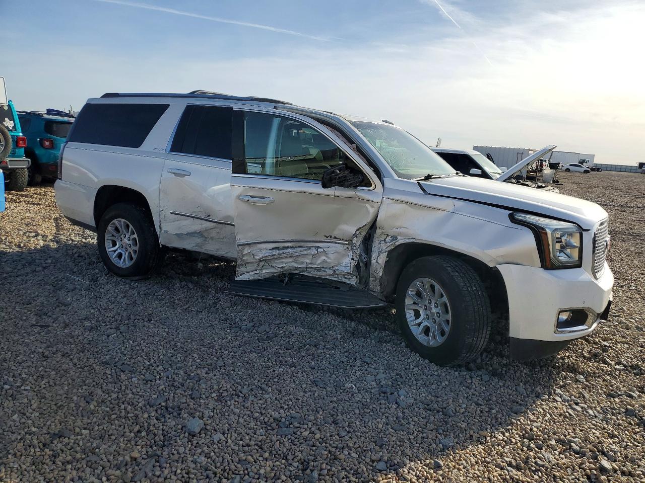 2016 GMC YUKON XL K1500 SLT — снимка 4