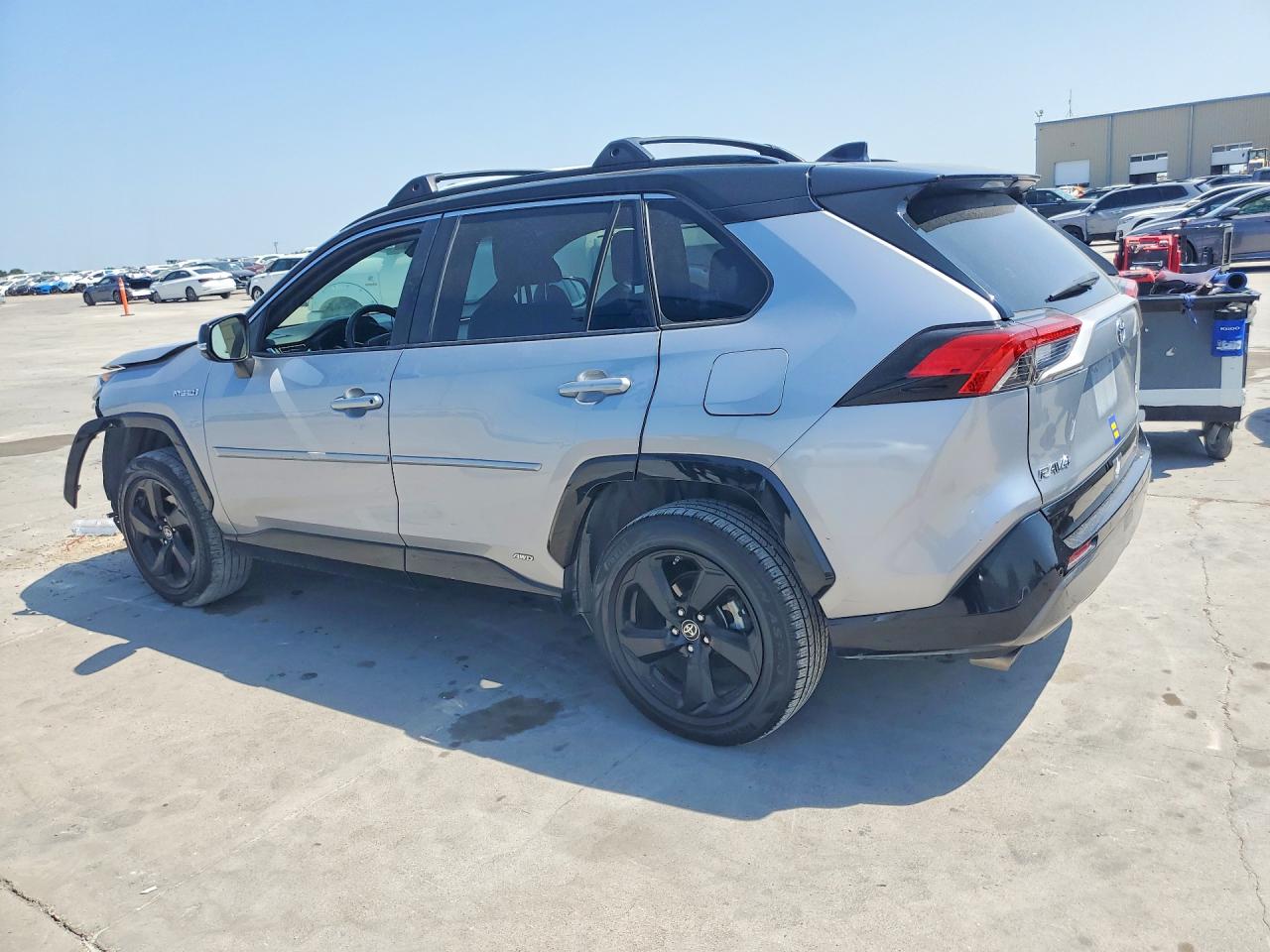 2019 TOYOTA RAV4 XSE — снимка 2