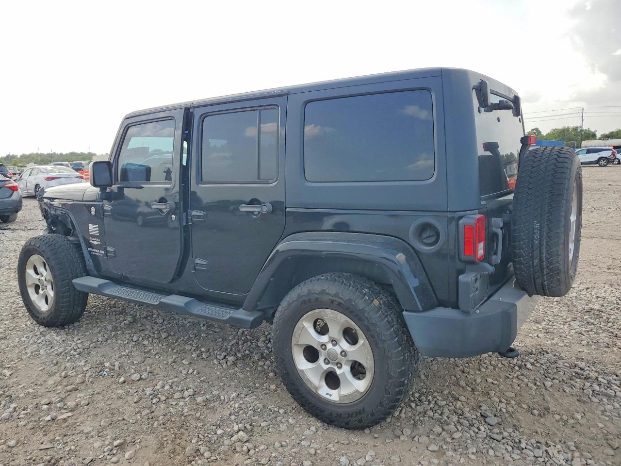 2015 JEEP WRANGLER UNLIMITED SAHARA — снимка 2
