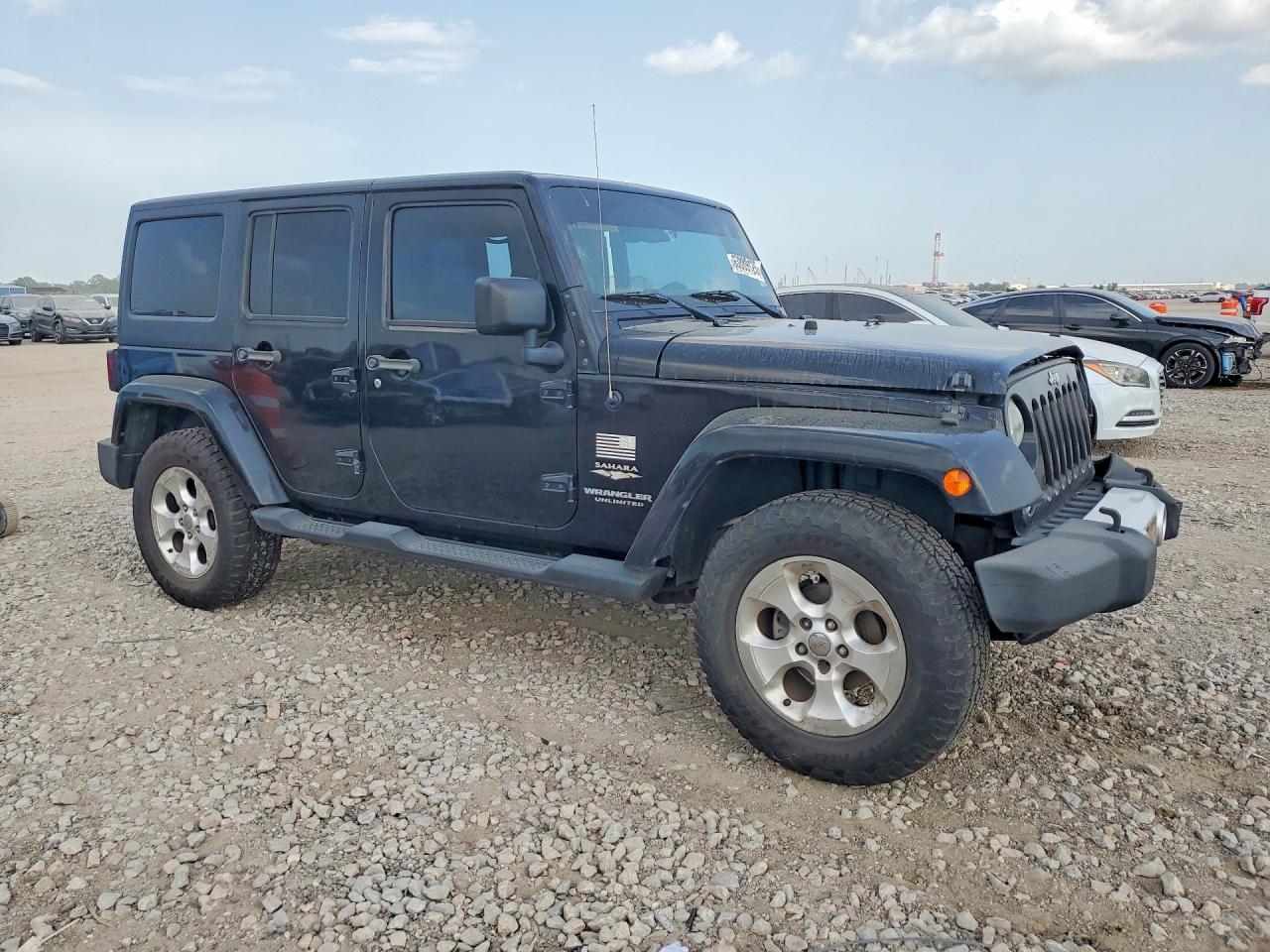 2015 JEEP WRANGLER UNLIMITED SAHARA — снимка 4