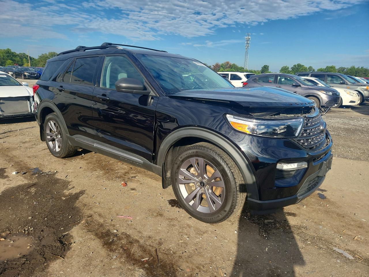 2021 FORD EXPLORER XLT — снимка 4