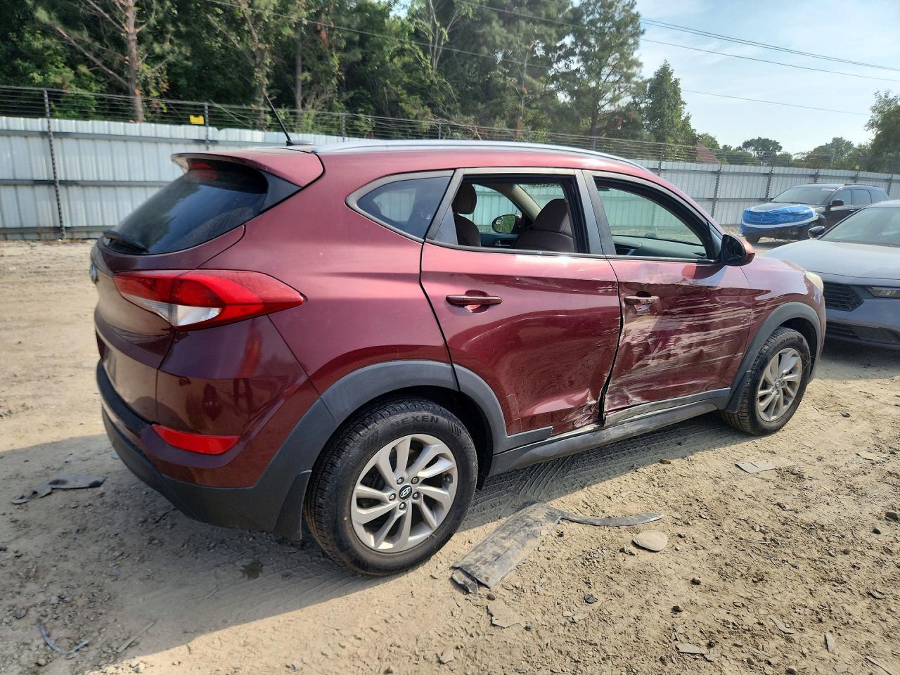 2016 HYUNDAI TUCSON SE — снимка 3