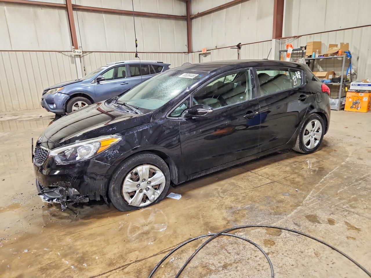 2016 KIA FORTE5 LX