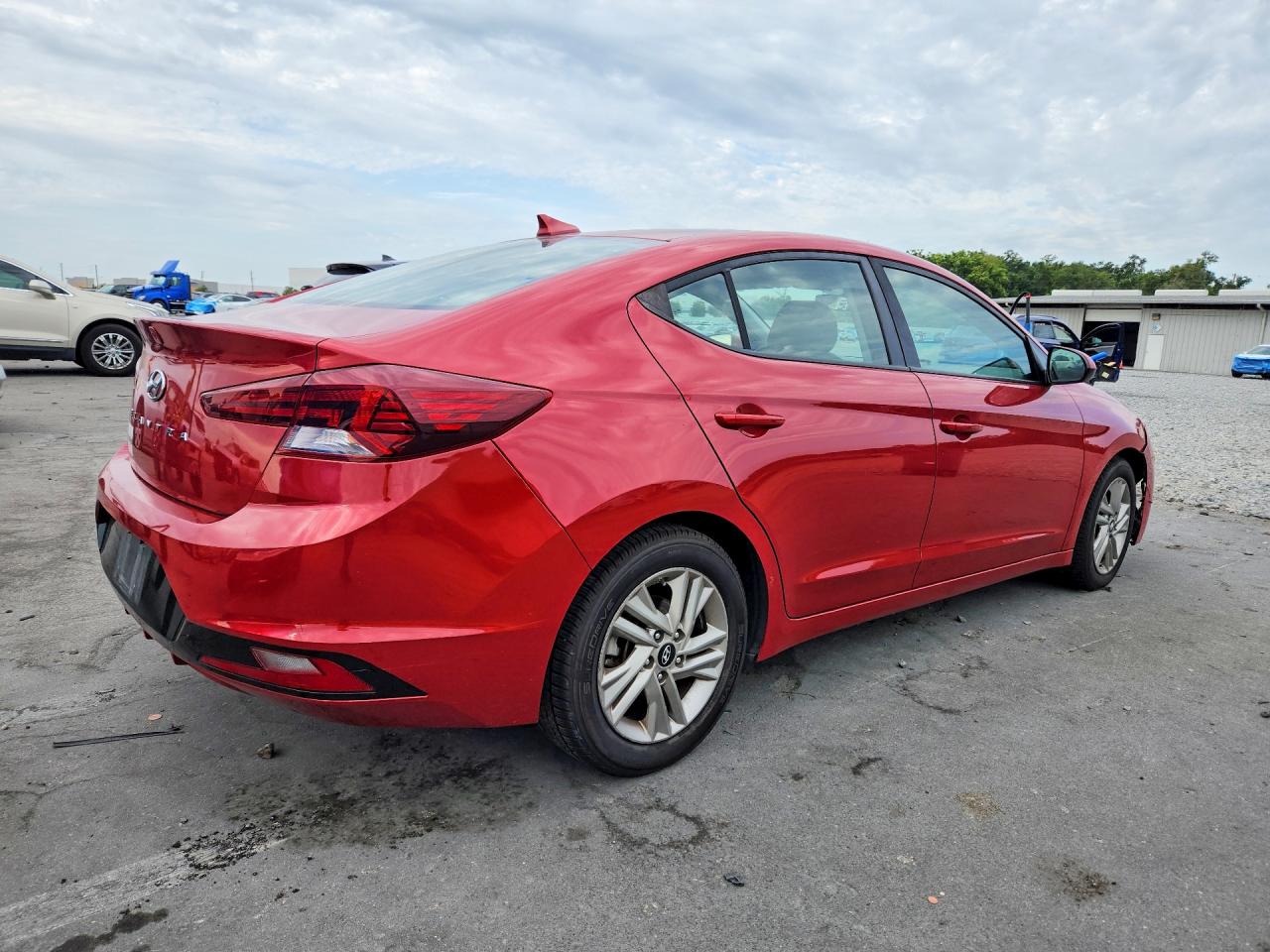 2020 HYUNDAI ELANTRA SEL — снимка 3