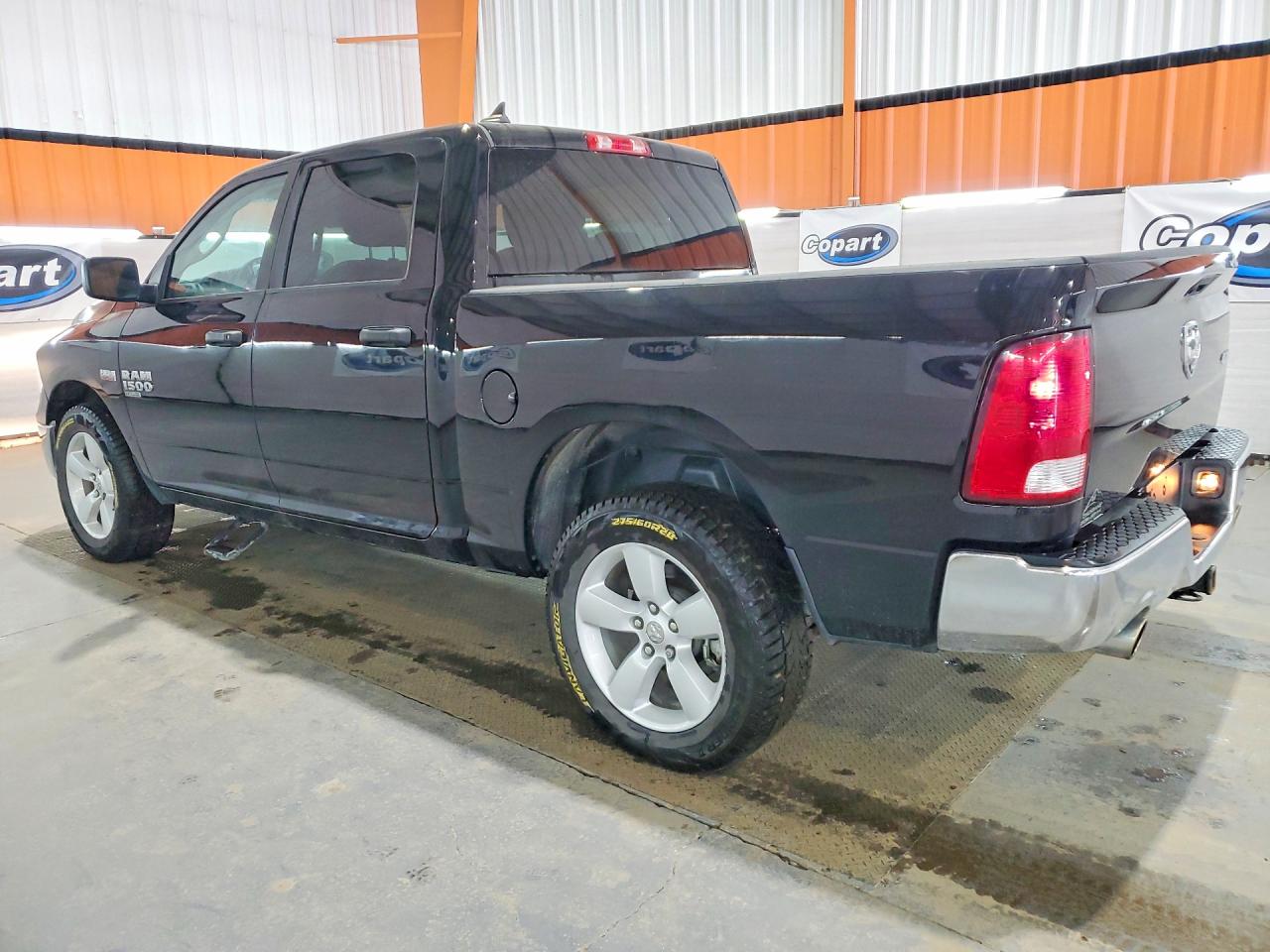 2024 RAM 1500 CLASSIC TRADESMAN — снимка 2