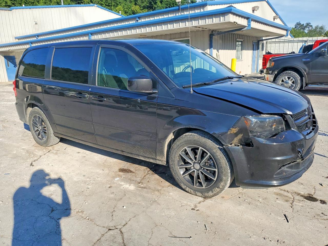 2016 DODGE GRAND CARAVAN SE — снимка 4