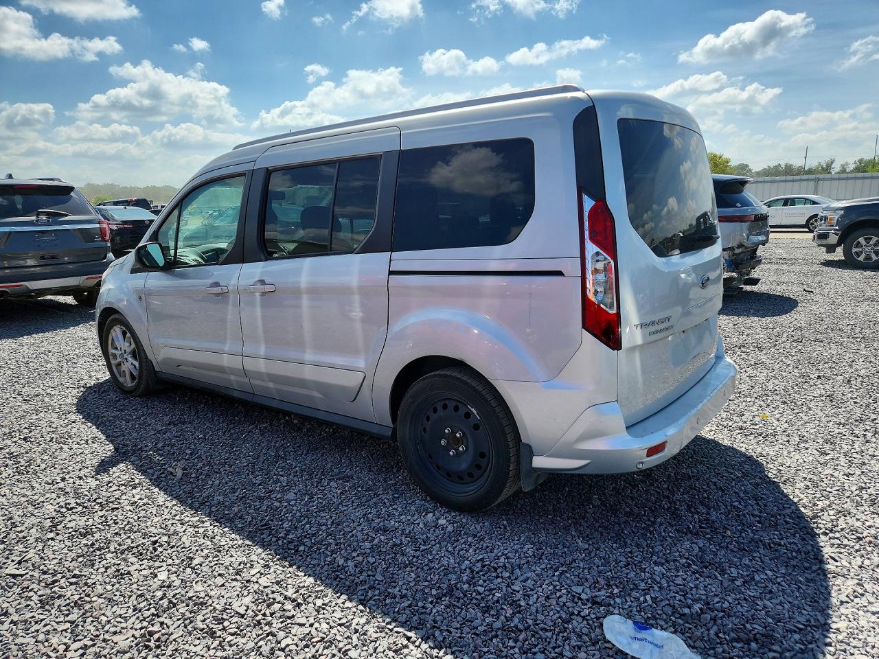 2017 FORD TRANSIT CONNECT XLT — снимка 2