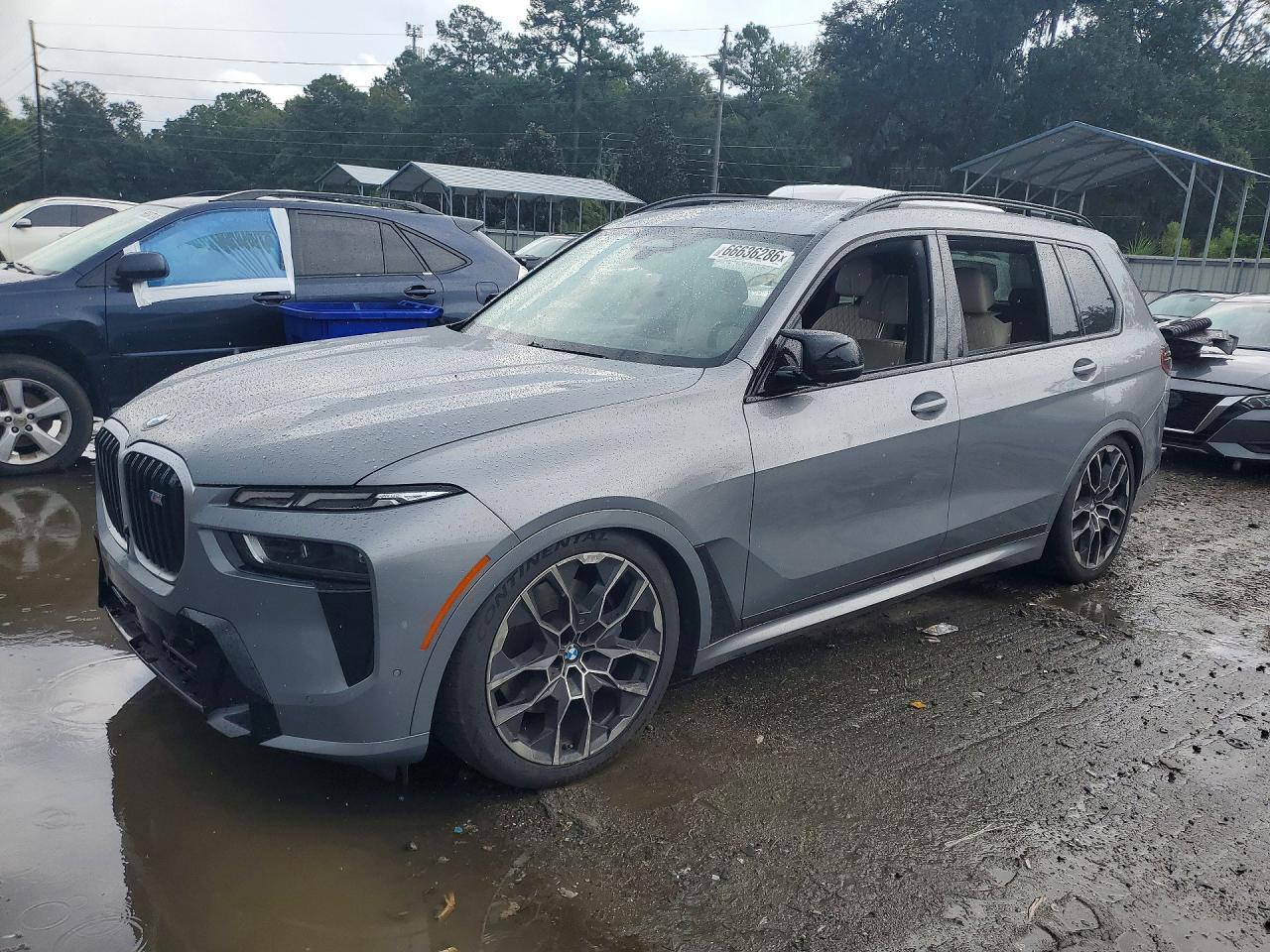 2023 BMW X7 M60I