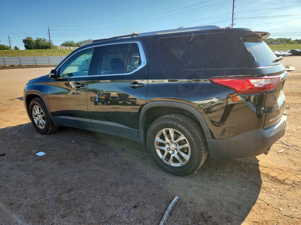 2018 CHEVROLET TRAVERSE LT — снимка 2