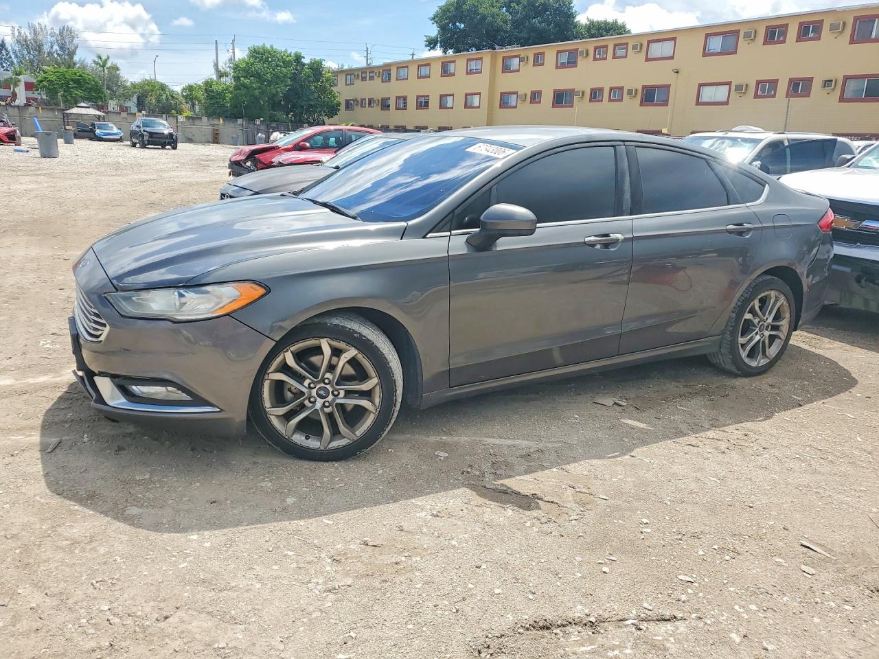 2017 FORD FUSION SE