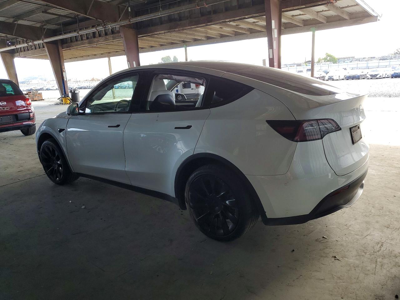 2023 TESLA MODEL Y — снимка 2
