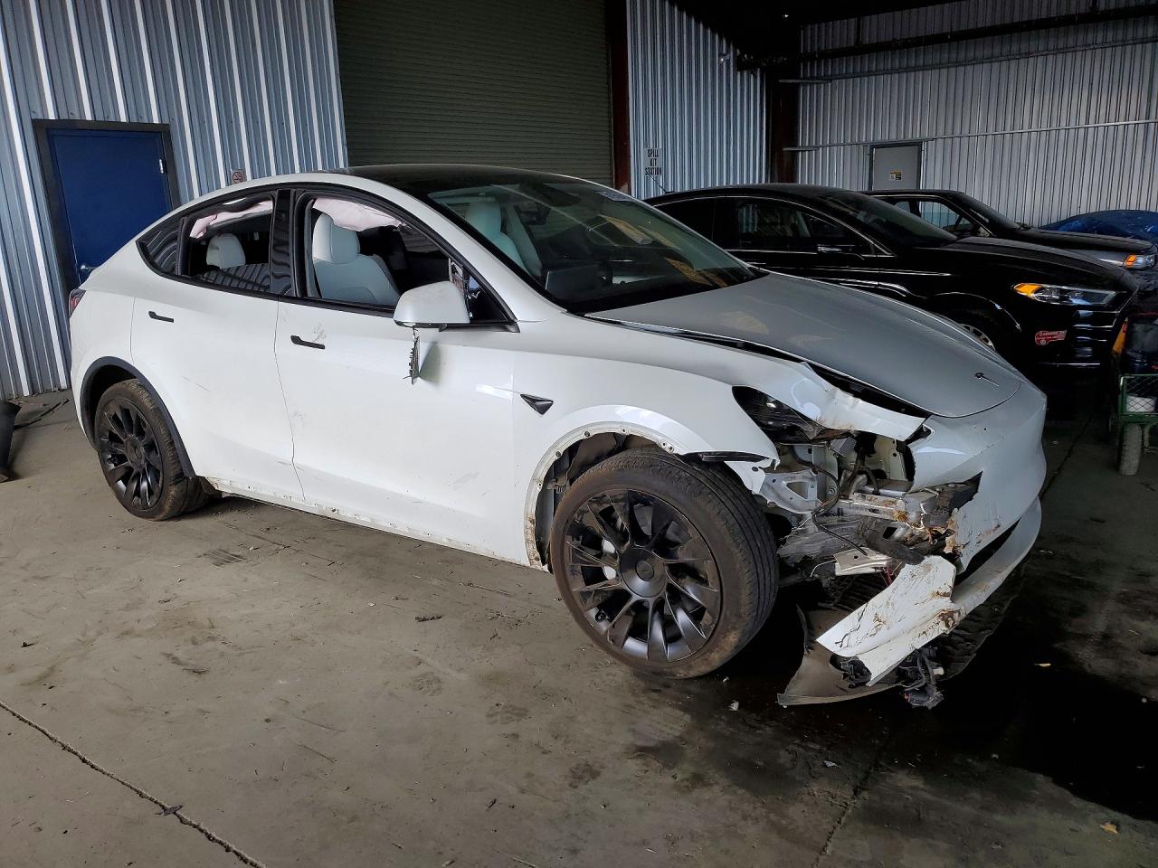2023 TESLA MODEL Y — снимка 4