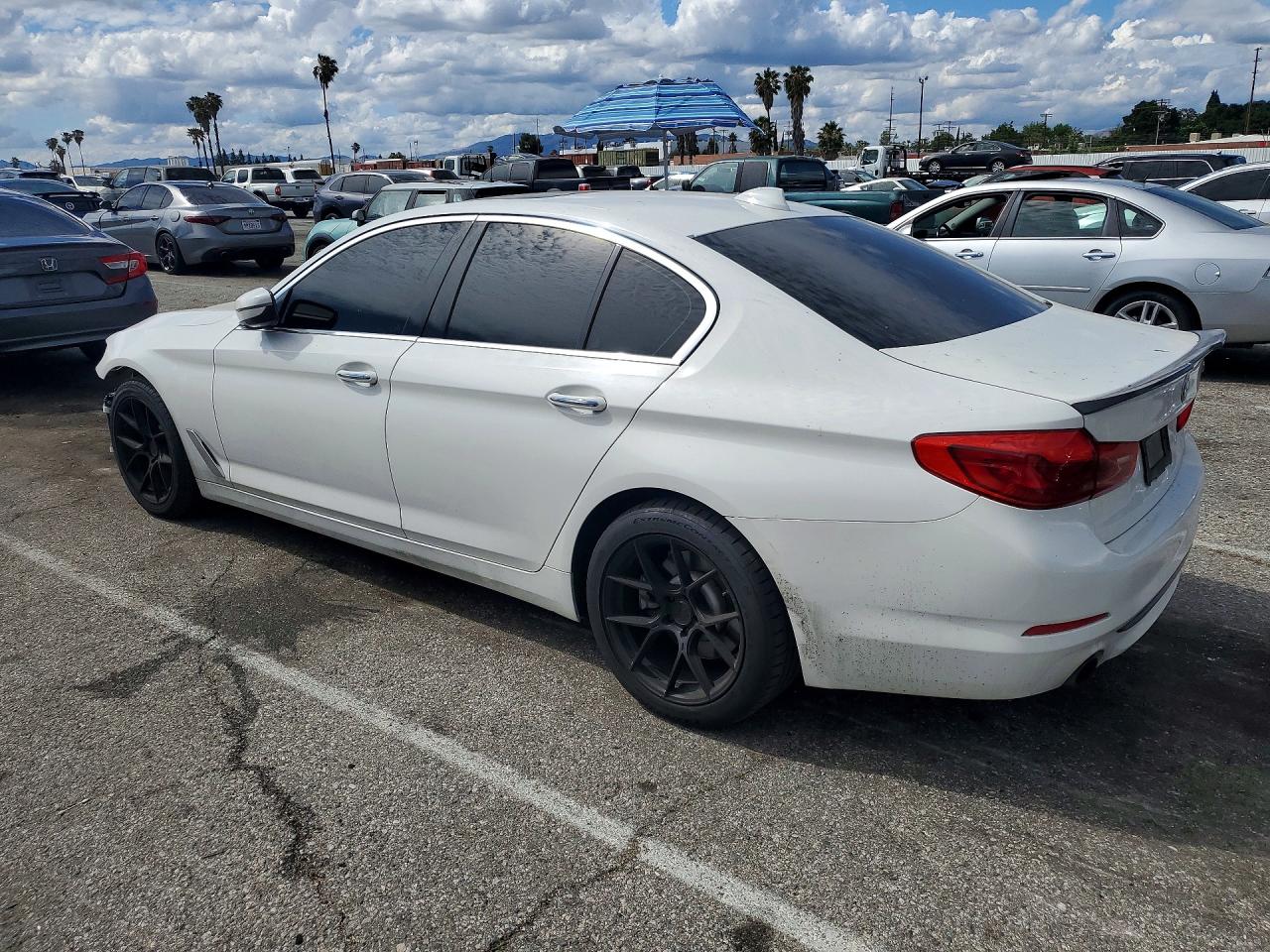 2018 BMW 530 I — снимка 2