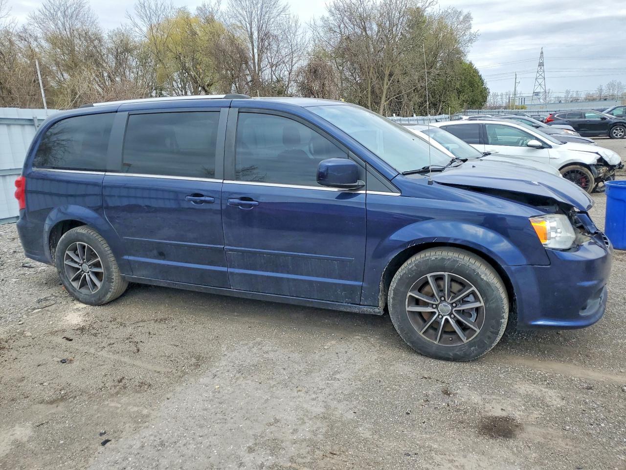 2017 DODGE GRAND CARAVAN SE — снимка 4