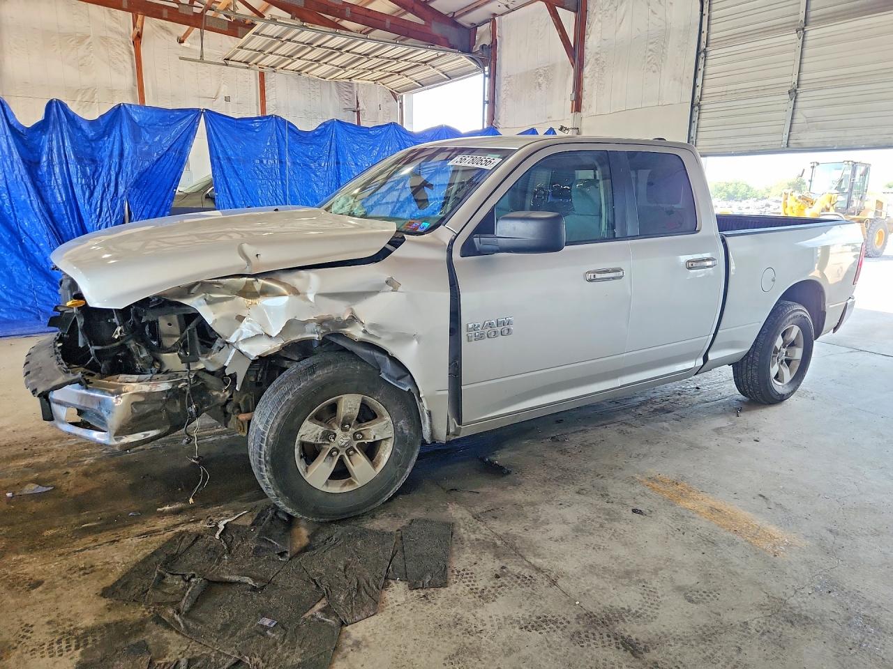 2016 RAM 1500 SLT