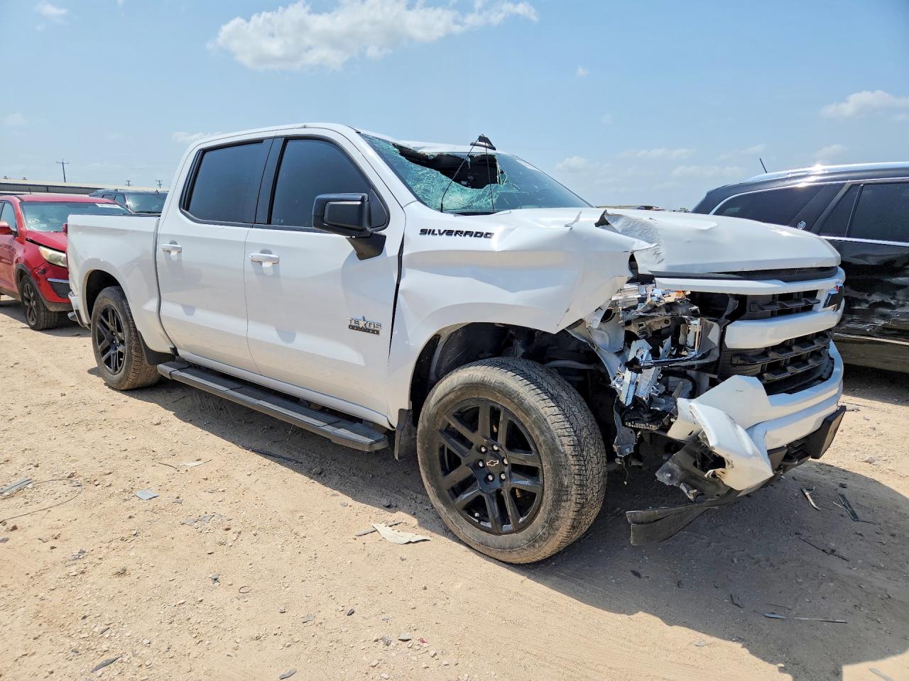 2024 CHEVROLET SILVERADO C1500 RST — снимка 4