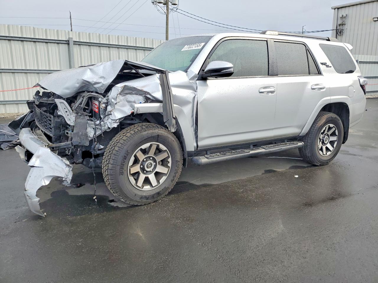2022 TOYOTA 4RUNNER SR5 PREMIUM