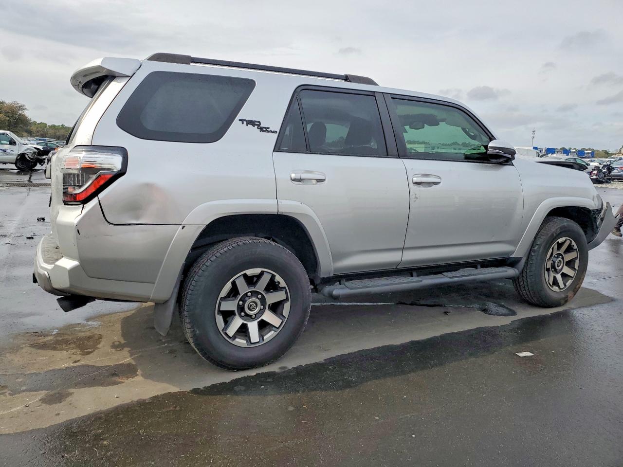 2022 TOYOTA 4RUNNER SR5 PREMIUM — снимка 3