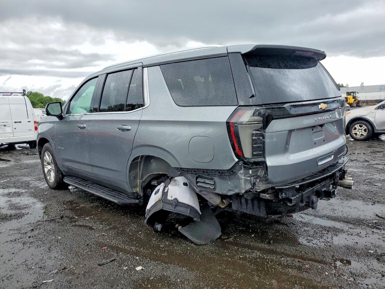 2025 CHEVROLET TAHOE C1500 PREMIER — снимка 2