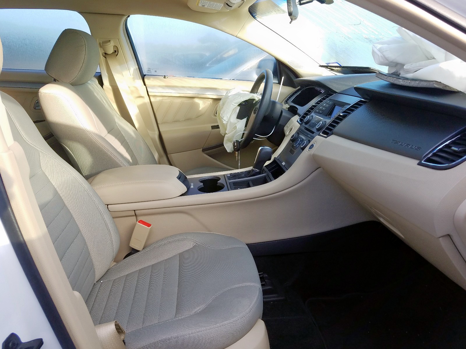 2017 FORD TAURUS SE — снимка 5