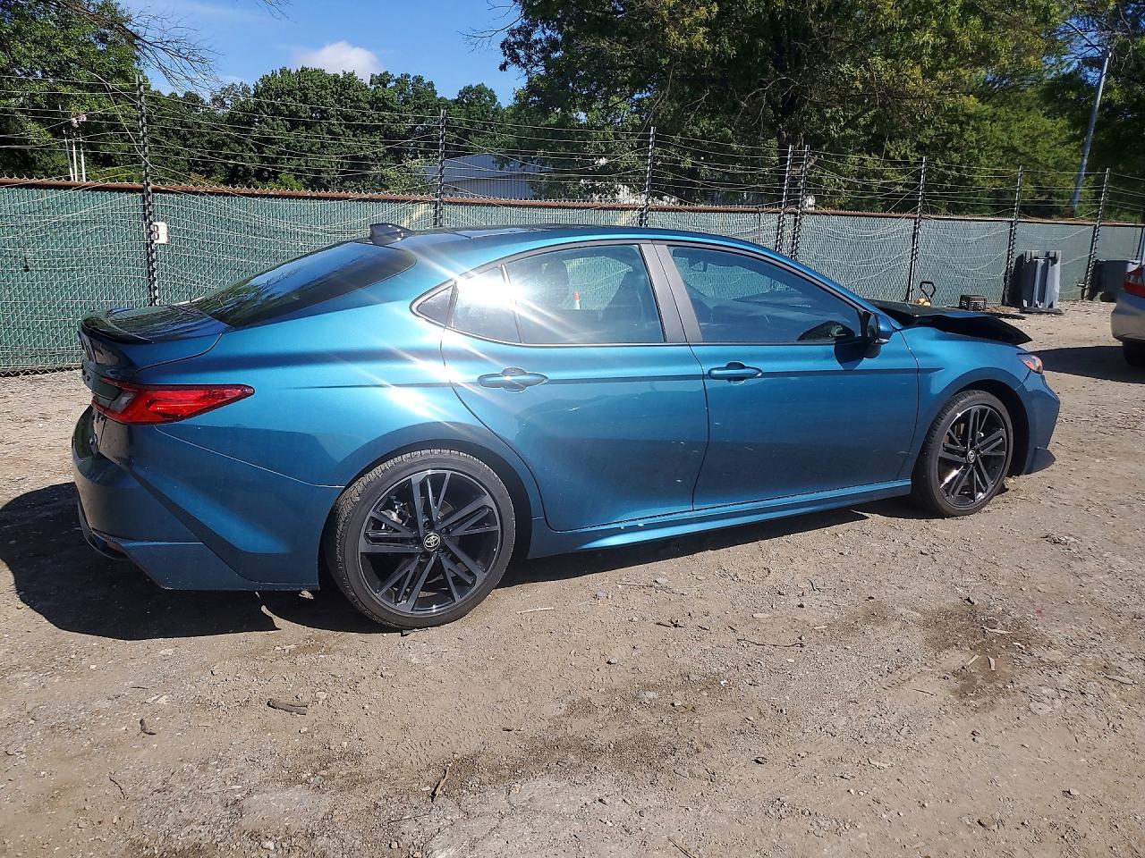 2026 TOYOTA CAMRY XSE — снимка 3