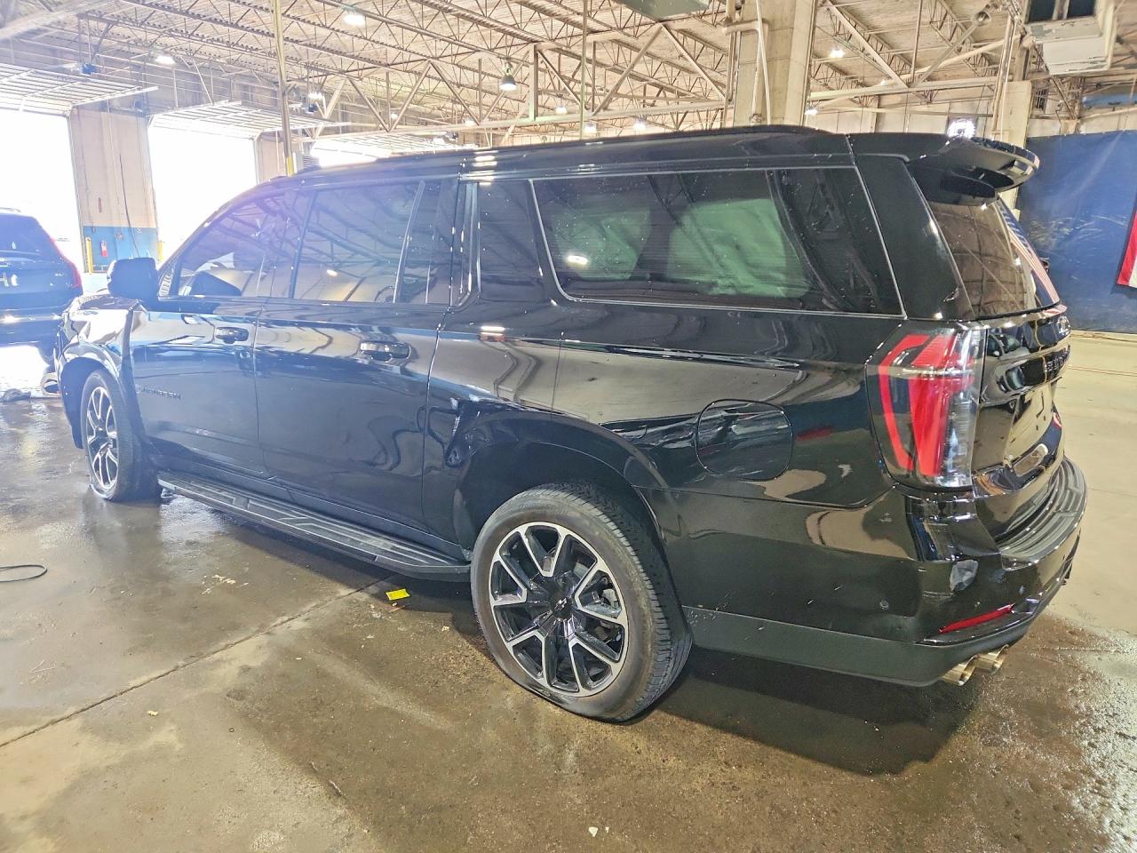 2026 CHEVROLET SUBURBAN K1500 RST — снимка 2