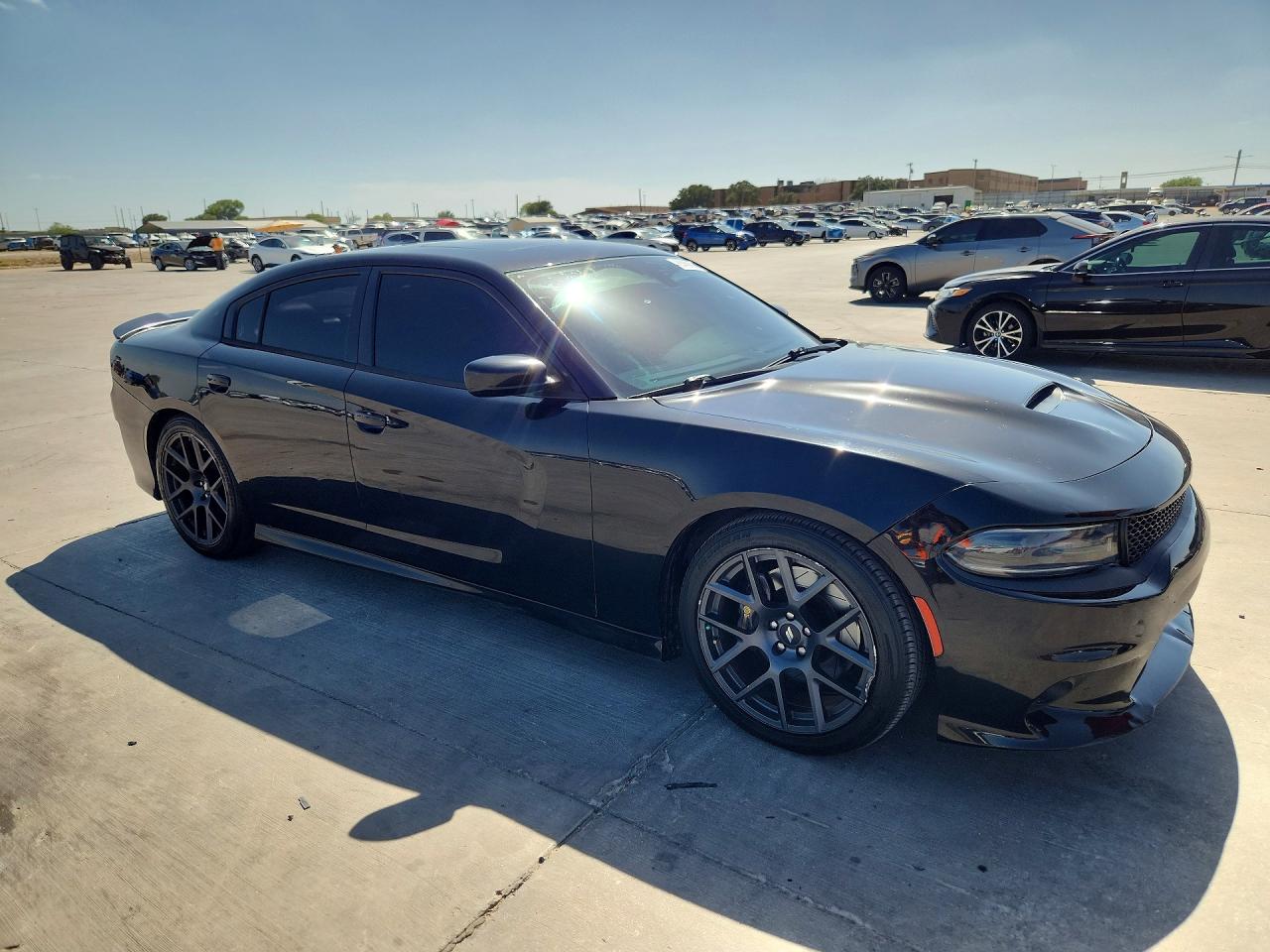 2017 DODGE CHARGER R — снимка 4