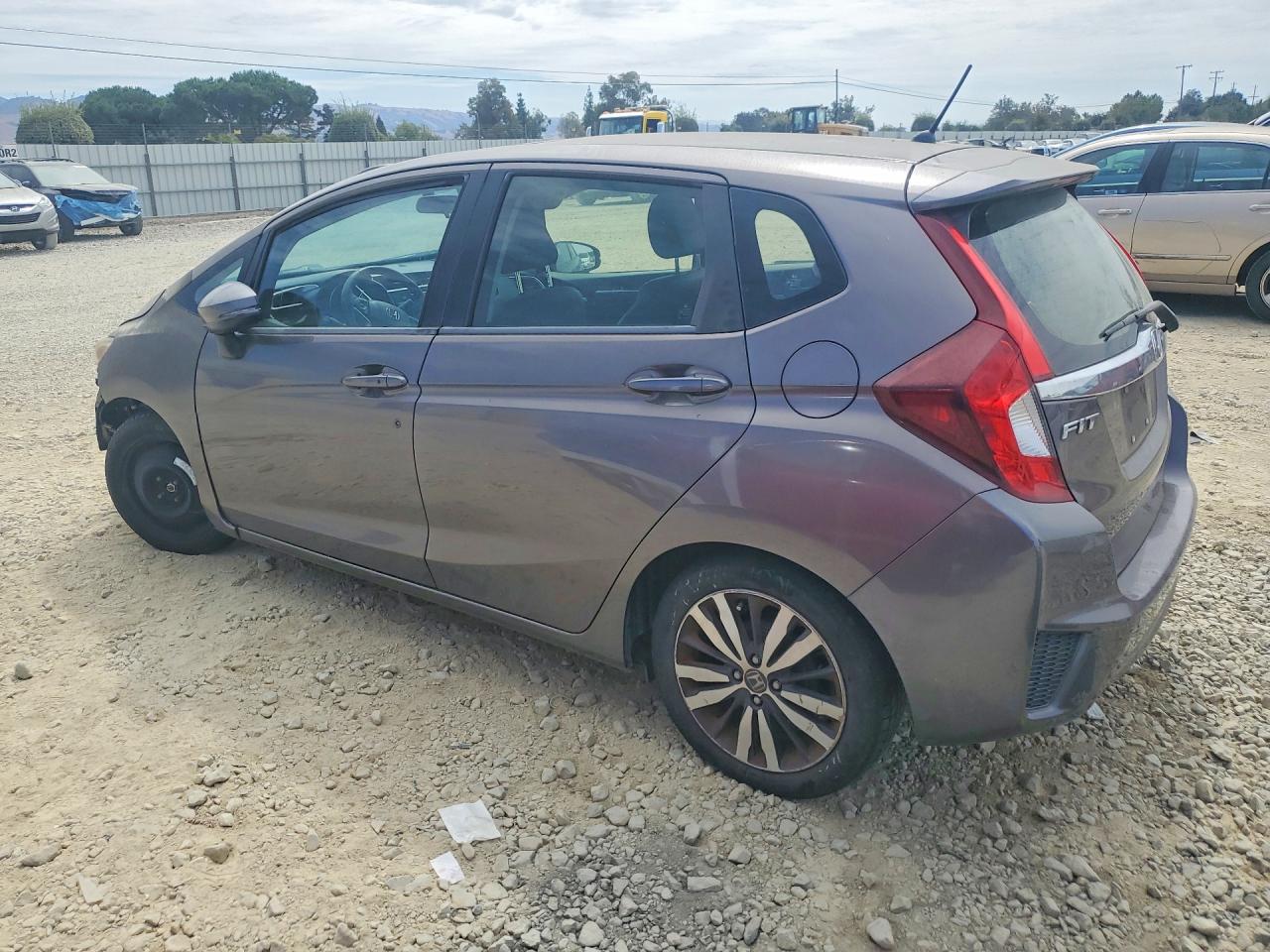 2016 HONDA FIT EX — снимка 2
