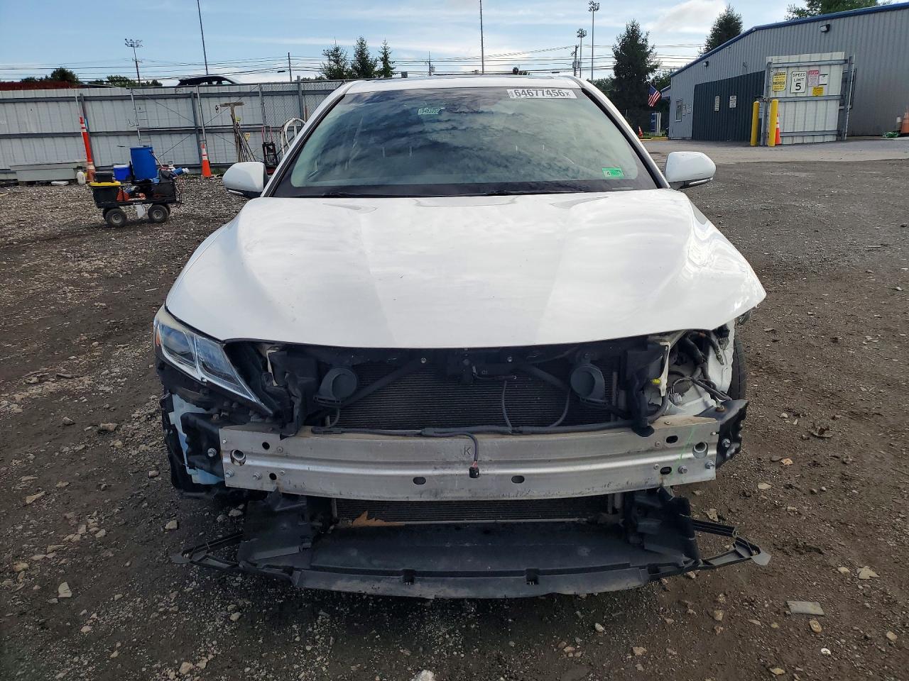 2018 TOYOTA CAMRY LE — снимка 5