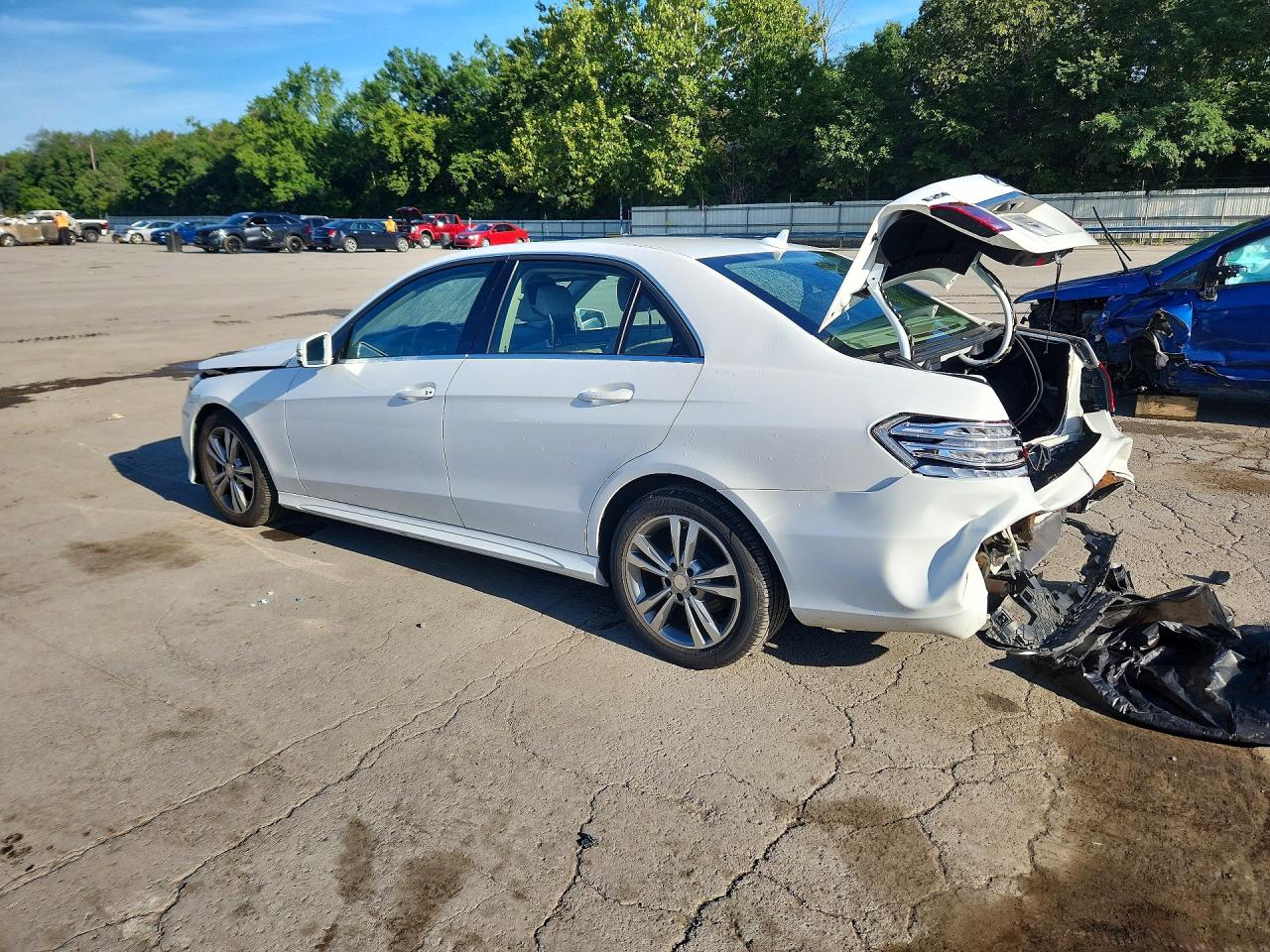 2016 MERCEDES-BENZ E 250 BLUETEC — снимка 2