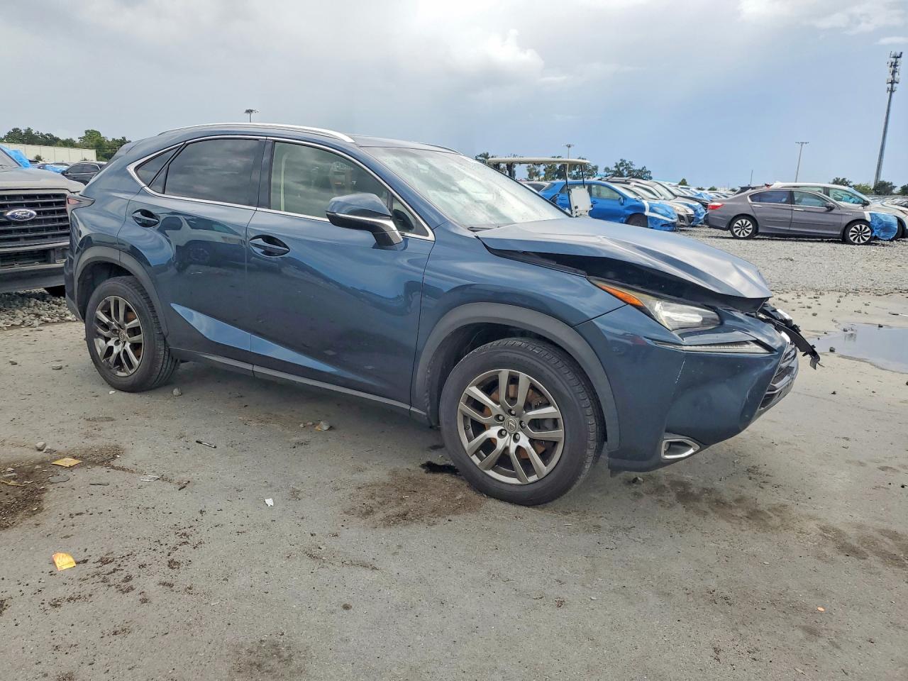 2015 LEXUS NX 200T — снимка 4