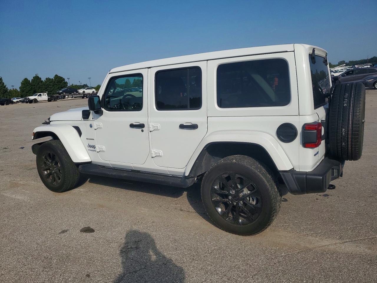 2021 JEEP WRANGLER UNLIMITED SAHARA 4XE — снимка 2