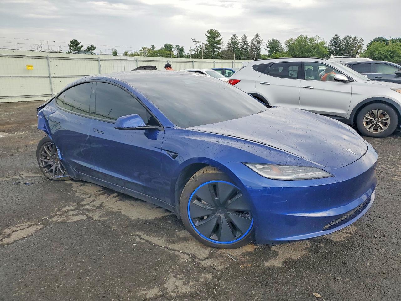 2025 TESLA MODEL 3 — снимка 4