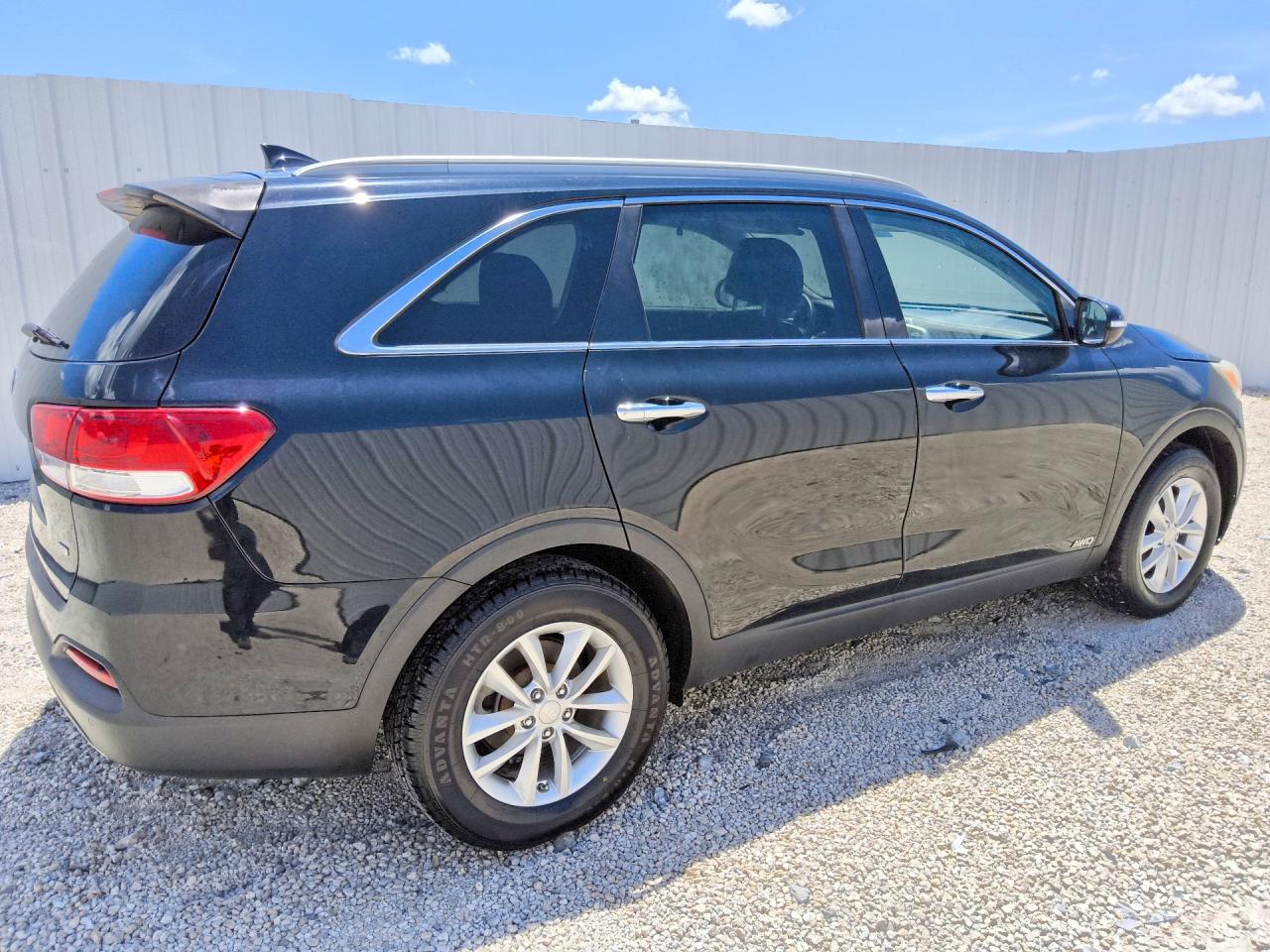 2017 KIA SORENTO LX — снимка 3