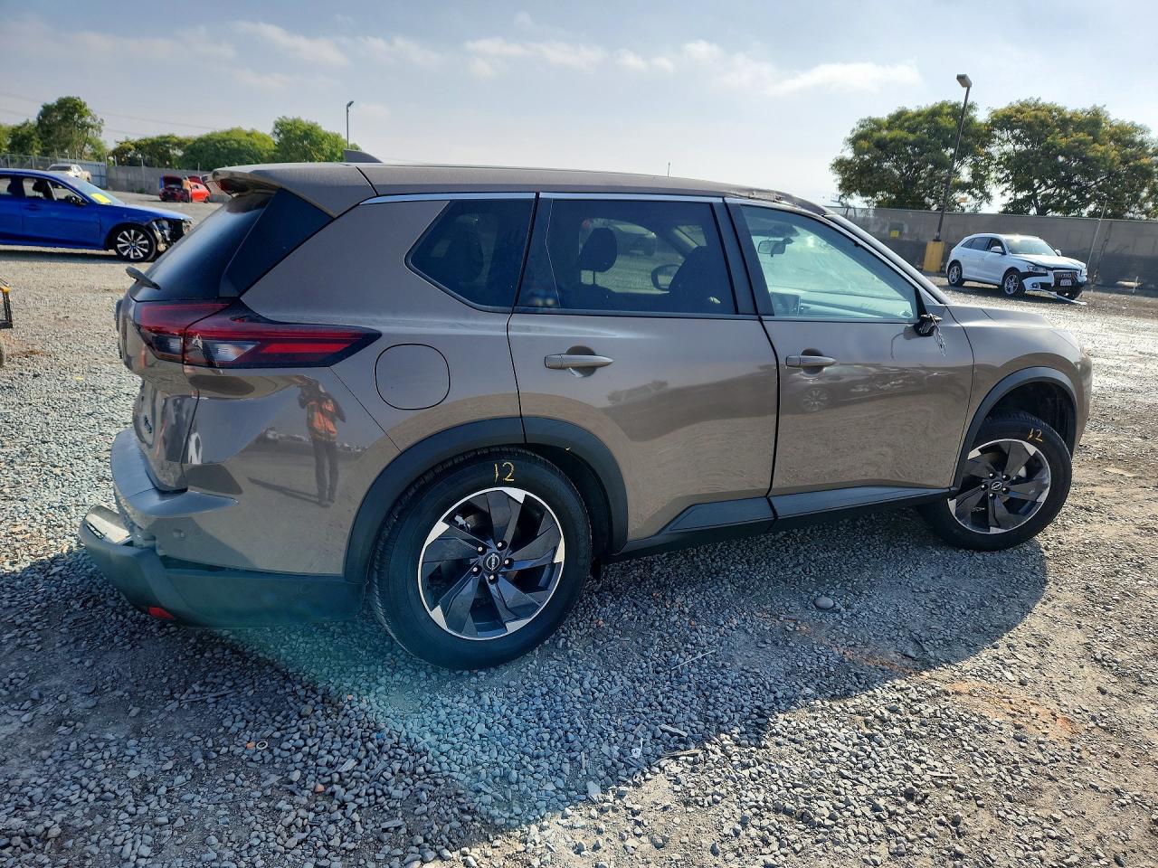 2024 NISSAN ROGUE SV — снимка 3