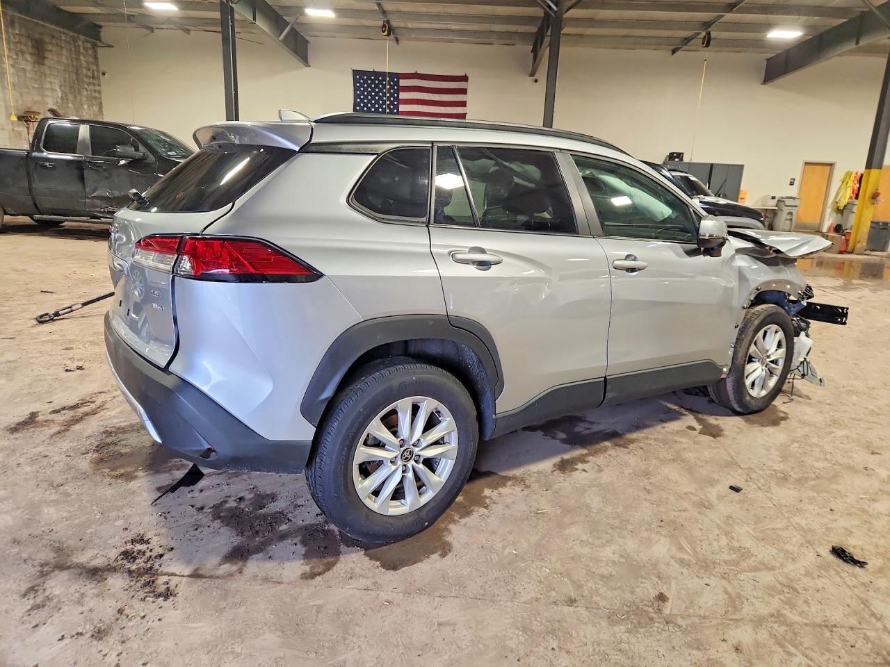 2023 TOYOTA COROLLA CROSS LE — снимка 3