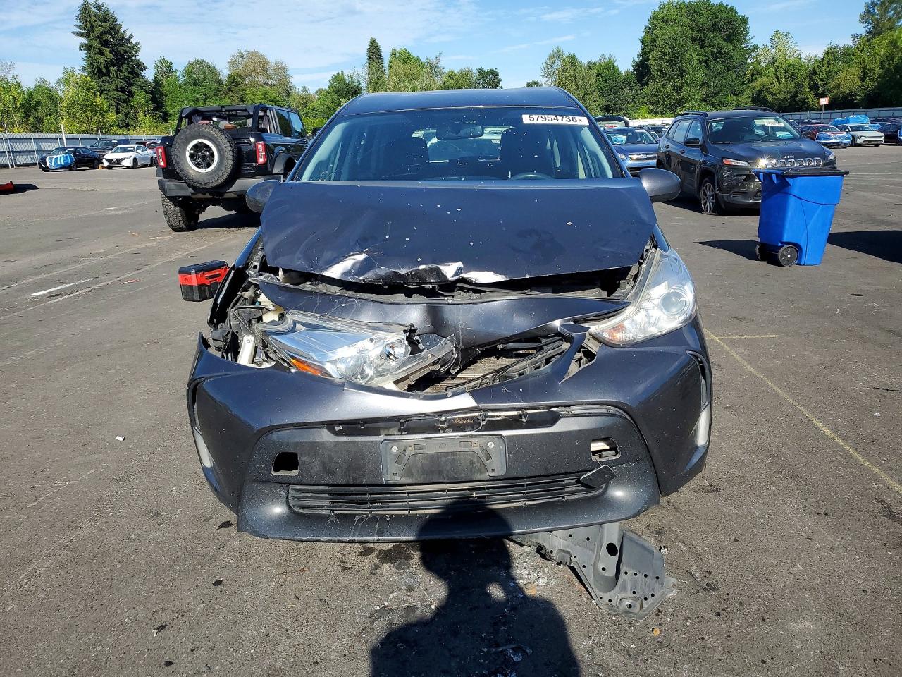 2015 TOYOTA PRIUS V THREE — снимка 5
